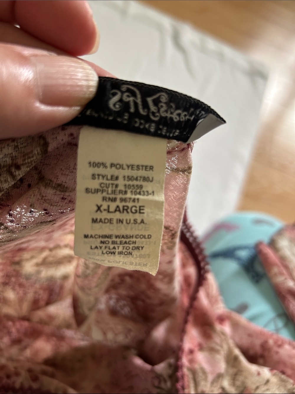 Vintage Self Esteem Dusty Rose Floral Top with Bell Sleeves - Picture 6 of 6